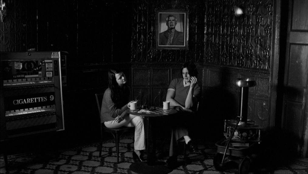 CinemaCrimes's tweet photo. COFFEE AND CIGARETTES
Jim Jarmusch | 2003 https://t.co/8HcNLecRfZ