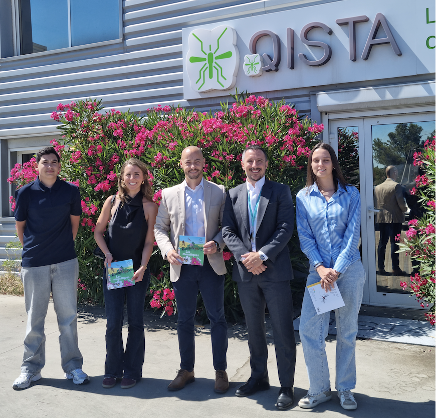 BaubryR's tweet photo. 🚀 Visite de l'entreprise @qista_technobam ,  accompagné d' Emma Hardy, conseillère municipale de #Sénas, et  de Nathan et Manon, élèves de seconde en stage d’observation au sein de mon cabinet. 🇫🇷

Cette visite a permis de découvrir une entreprise française qui illustre la capacité de nos TPE/PME à développer des solutions innovantes.💡

Merci à Pierre Bellagambi et ses équipes pour leur accueil et la qualité des échanges. 👏🌱

🌐https://t.co/Yunpj4CT2S

#Entrepreneur #Circo1315 #Provence