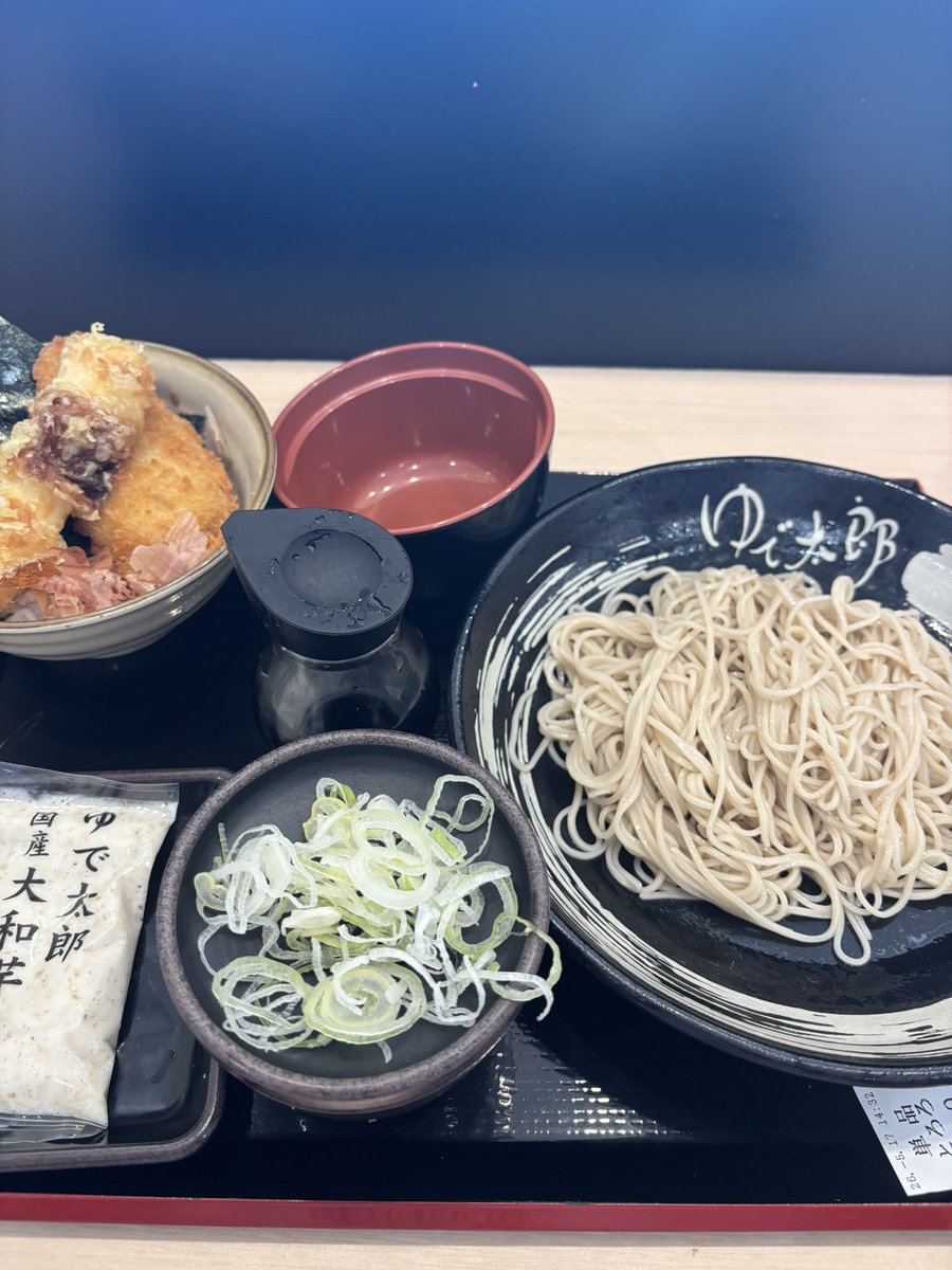 no_afro's tweet photo. いつかの休日の朝ごはん。
明日は日本橋長崎館です！#キッチンカー #ランチボックス#チキンオーバーライス #ドライカレー #ジャークチキン ポークジンジャー https://t.co/oHPrm98e6W