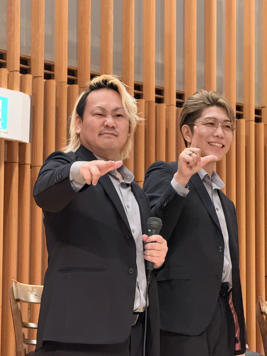 memeco0427's tweet photo. レイラインツアーおしまい！
静岡もゾクゾクしながら、いっぱい笑ったー！
BLACK BOXの伏線も回収されて、嬉し過ぎた♡ https://t.co/lSo1X5MePe
