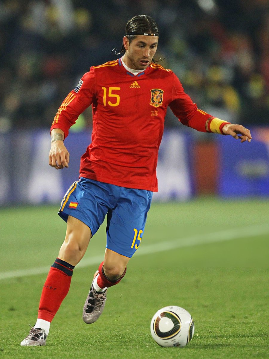 MadridXtra's tweet photo. Sergio Ramos completed the MOST dribbles (31) at the 2010 World Cup. 🤯 https://t.co/ImoGDFQWMY
