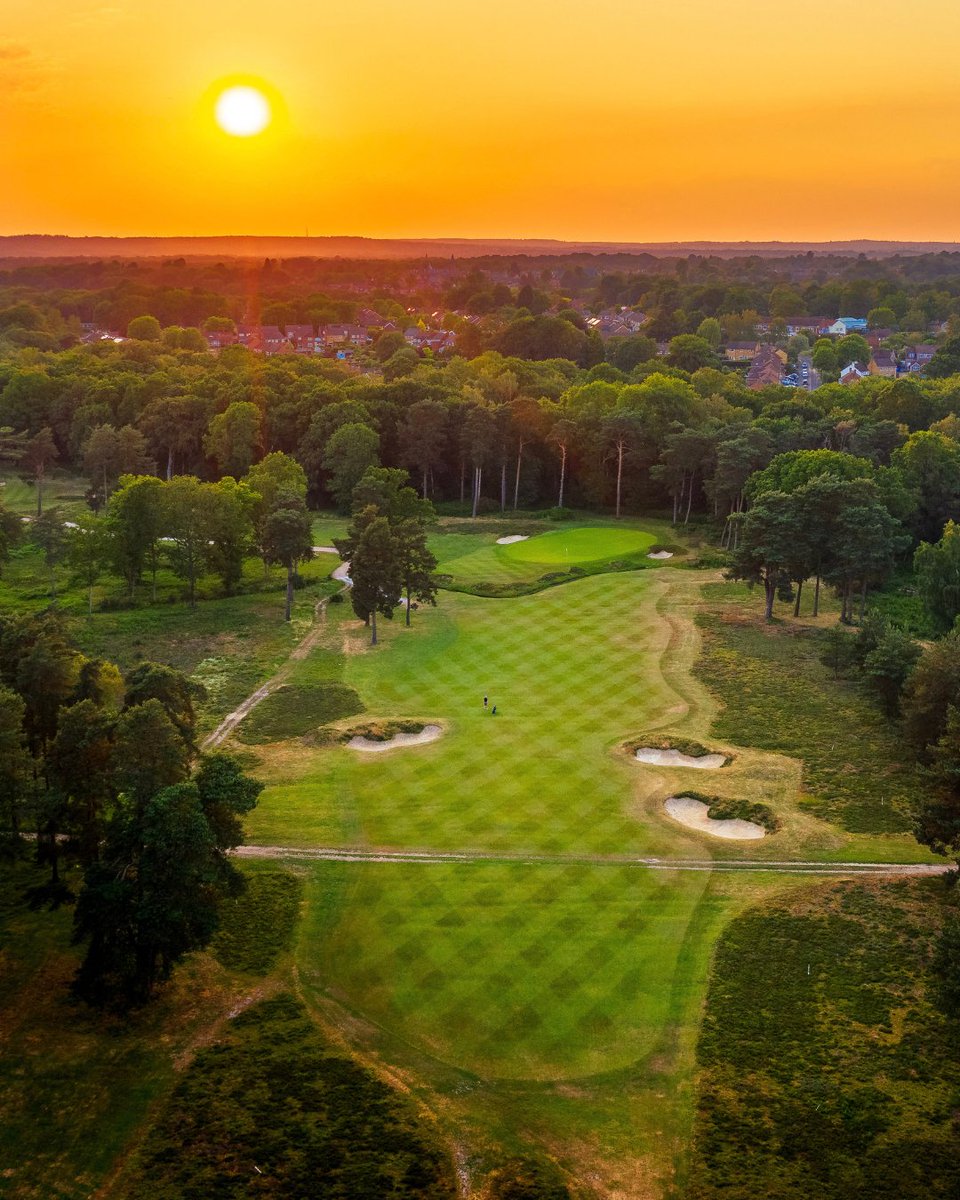 WokingGolf's tweet photo. It's hard to believe the longest day of the year is now behind us. 

But with scenes like this at 9pm and two-ball golf the diet of choice here, a post-dinner round is still very much a possibility. https://t.co/fsfXEr99M6