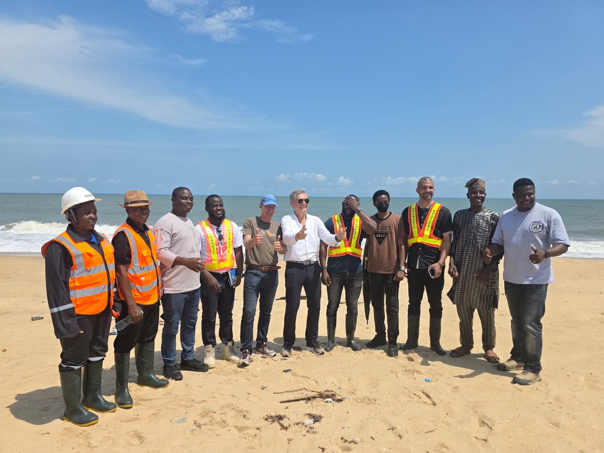 itz_scholar's tweet photo. During the site visit with the design consultants of the Proposed Olokola Deep Seaport Project in Dangote Industrial City at Olokola Free Trade Zone (FTZ), Ogun and Ondo States, Nigeria. It is always inspiring working with you @CaptJamyl sir.

@DangoteGroup https://t.co/jkvb1nvzt4
