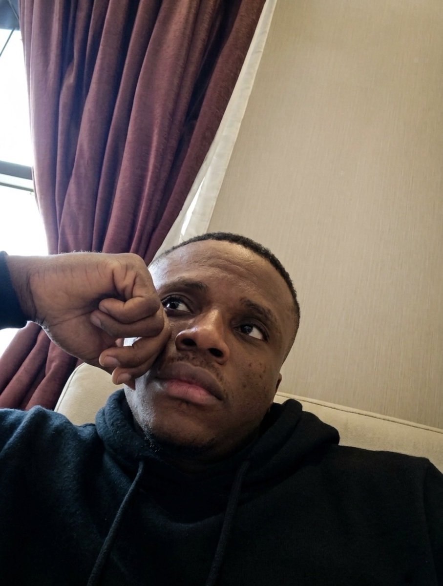 Mikontony's tweet photo. If I had to start my brand again, I’d choose consistency over perfection. Growth didn’t come from perfect work, it came from showing up. Some of my best results came from quick posts, not polished ones.

Perfection is often just fear in disguise.
Post, learn, improve, repeat.🌟 https://t.co/jSLRv72Pmf