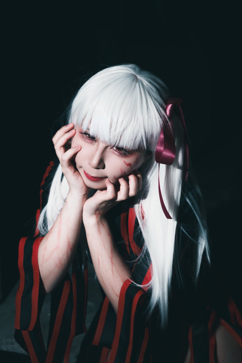 canna_0821's tweet photo. 【Cosplay】
Fate/stay night [Heaven's Feel]
間桐桜──マキリの杯

そう。始めましょう、わたし。
　　　　きっと今までで一番楽しいわ。
　　　　だってわたしたち、

　　　　自分が一番嫌いでしょう？

photo @hanayan024 
 #女王陛下のユキザクラ https://t.co/bAPrxWW0VZ