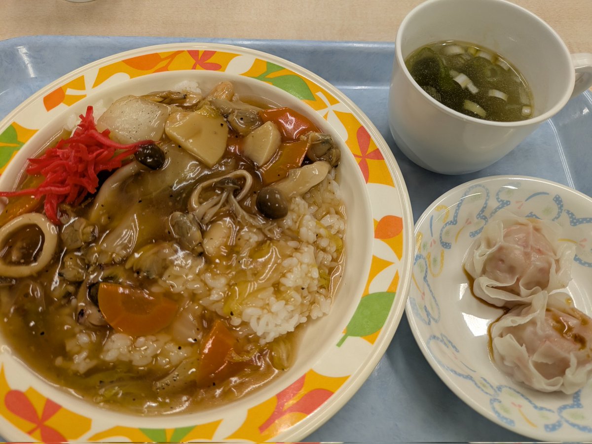 Stegozuki's tweet photo. 本日の昼食と夕食〜 https://t.co/NjK4RsDDAO