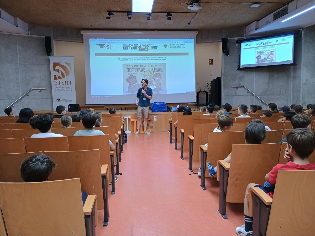 OSLUGR's tweet photo. 💻 ¡Ya está en marcha el Campus Infantil de Software Libre de la #OSL! 🙌

🚀 Una apuesta por la formación libre desde la infancia, fomentando el desarrollo en competencias digitales y programación https://t.co/zEO8ggBAvT