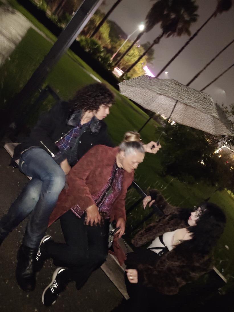xxxlildeez's tweet photo. Before the cookie crumbled https://t.co/uOQC8SSQQi