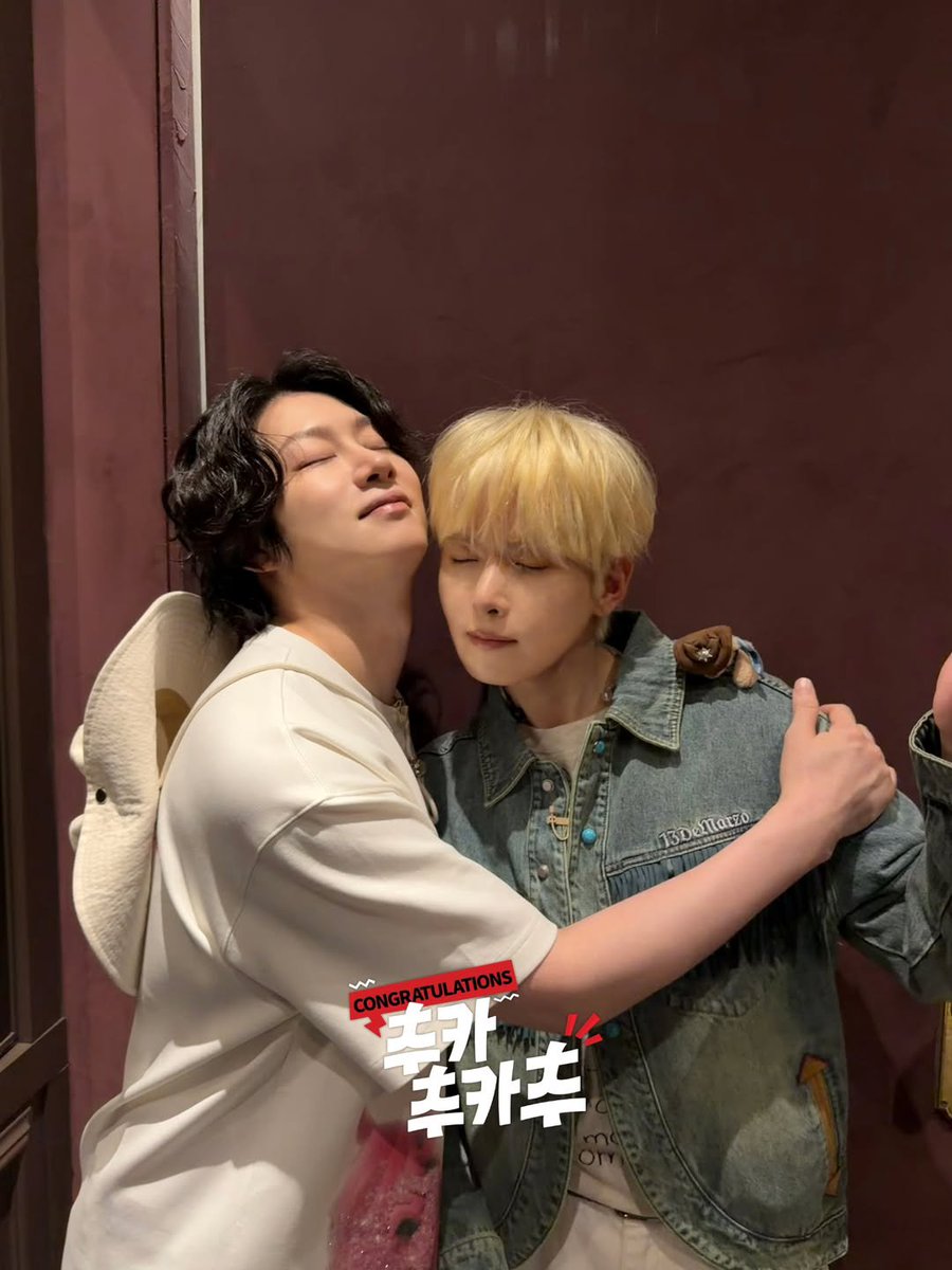 heechulxteukie's tweet photo. RYEOWOOK ON HEECHUL'S CHUKACHUKACHU!💙

📅 25th June
⏰ 6PM KST
🔗 https://t.co/guZ0hUrS8W

#희철 #HEECHUL
#려욱 #RYEOWOOK https://t.co/o1rBZP4Amg