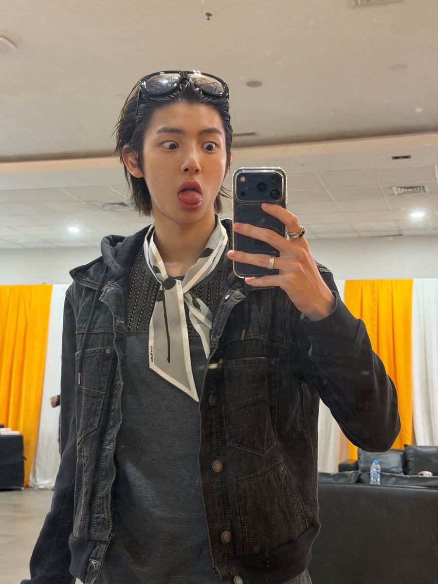 엥? tweet media