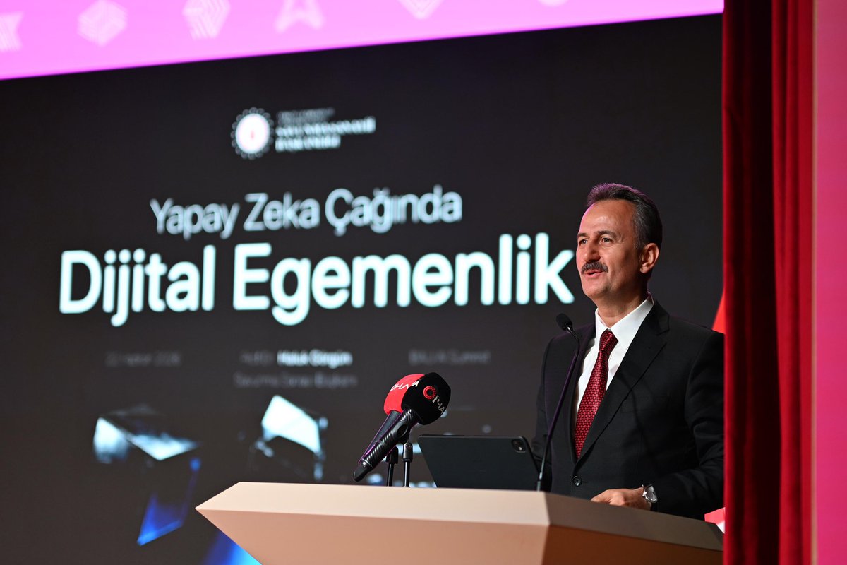 EnverYucel's tweet photo. Küresel yapay zeka otoritelerini bir araya getiren Future AI Summit 26, bugün, BAU Güney Kampüsümüzde başladı. Savunma Sanayii Başkanımız Prof. Dr. Haluk Görgün’ün teşrifleri ve alanında uzman 130 ismin katılımıyla; iki gün boyunca teknolojinin, üretimin ve eğitimin geleceğini masaya yatırıyoruz. Dünya yapay zekayla yeniden şekillenirken, Bahçeşehir Üniversitesi olarak bu büyük dönüşümün merkezinde yer almaktan ve yön verici olmaktan büyük mutluluk duyuyoruz.