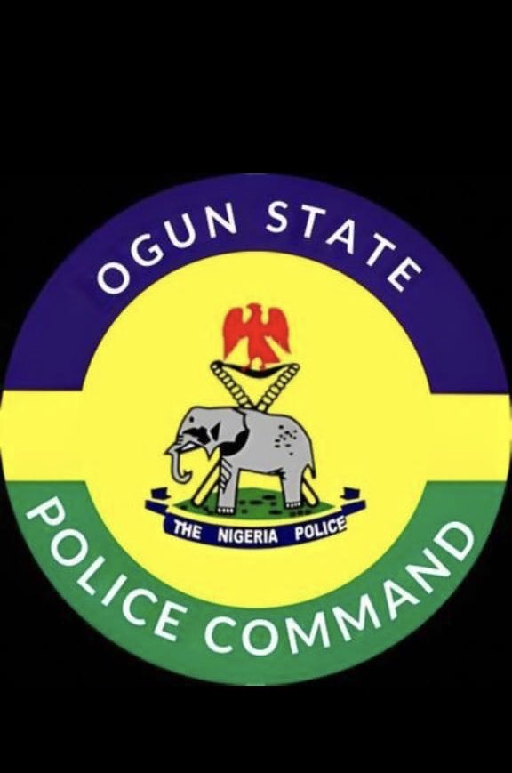 AIT_Online's tweet photo. OGTV retiree, security guard found dead in Abeokuta

NIYI MARAIYESA

The Ogun State Police Command has commenced a comprehensive investigation into the circumstances surrounding the deaths of retired Ogun State Television, OGTV, broadcaster, Ms. Kitan Oyesiku, popularly known as "Aunty Kitan," and her security guard at her residence in the Kobape area of Abeokuta.

The incident, which has thrown the media community and residents of Ogun State into mourning, was reported to the Owode Egba Police Division on Sunday after a resident of Iyana Agodo Village raised an alarm over suspicious activities at the deceased's residence.

Police detectives who responded to the distress report discovered signs of forced entry and disturbance within the premises. During a search of the property, the corpse of the security guard was found inside the security post, while the body of Ms. Oyesiku was later discovered in her apartment. Her vehicle was also reported missing from the residence.

The tragic development initially generated widespread speculation, with reports alleging that unidentified gunmen had attacked and killed the former broadcaster. 

However, the Ogun State Police Command has clarified that there is currently no evidence to support claims that the victims were shot, noting that no gunshot wounds were found on Ms. Oyesiku's body.

Commissioner of Police, Bode Ojajuni, has ordered a thorough investigation into the incident, directing detectives and intelligence units to intensify efforts aimed at uncovering the circumstances surrounding the deaths and bringing those responsible to justice.

The Command says surveillance and intelligence-led operations have been expanded across relevant locations as part of ongoing efforts to track down the perpetrators.

Meanwhile, the police have appealed to members of the public and the media to refrain from circulating unverified reports or speculative accounts of the incident, stressing the need to allow investigators carry out their duties without hindrance.

The Ogun State Police Command also extended its condolences to the family of the deceased, the Ogun State Television family, and the wider media community, assuring that no effort will be spared in ensuring that justice is served.