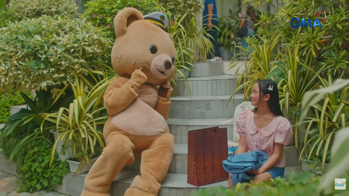 CapEathOfc's tweet photo. This part is so wholesome ang cutie ng babies kooooo. As your mother KAPITans I'm so proud talaga grabe naiiyak ako sa saya. 

ENTER THE ANGUEL ERA
ENTER THE ANGUEL ERA
#YMFSPilotWeek #AnGuel https://t.co/49azwKACCS