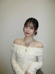 kechiko_onna's tweet photo. わかる！二重幅と目頭の鋭角さも関わりそう。  

糖度高め（かわいい）← →糖度低め（美しい） https://t.co/k6MeQkHjGr