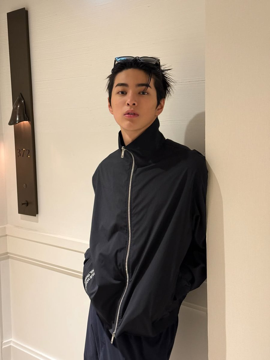 bakpawchoco's tweet photo. e-eh ini siapa yh hhh? rumahnya di mana?? nomornya brp hhh?😅😅😅😅🙏🏻 https://t.co/TQrrOCbTR2