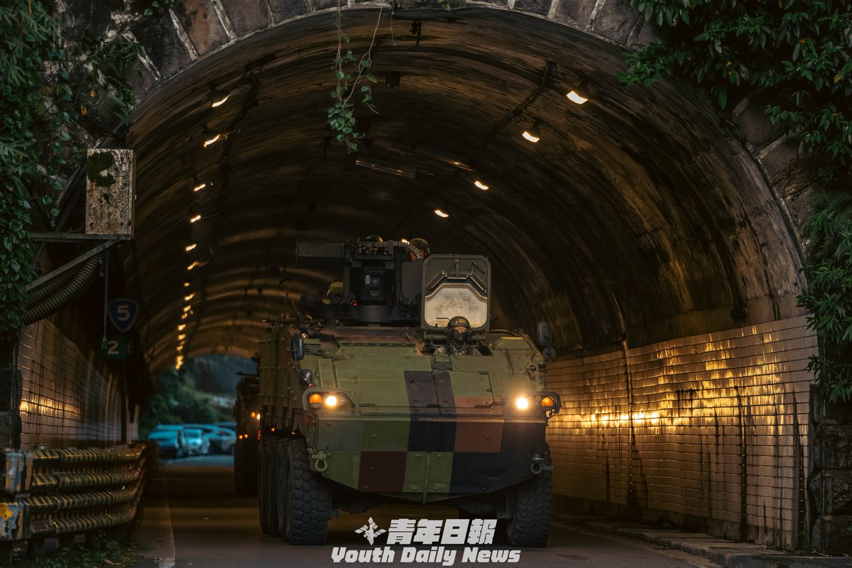 YDN_NEWS's tweet photo. 🇹🇼Immediate Readiness Drills Officially Begins!
To boost the military's #rapid #response #capabilities and test #joint #combat #effectiveness, the Ministry of National Defense (#ROC) on Monday launched a five-day "#Immediate #Readiness #Drills."
🇹🇼立即備戰操演!正式啟動🔥
為強化國軍高戰備之 #立即應變能力,驗證部隊 #聯合作戰效能,國防部今日展開為期五天的「#立即備戰操演」!