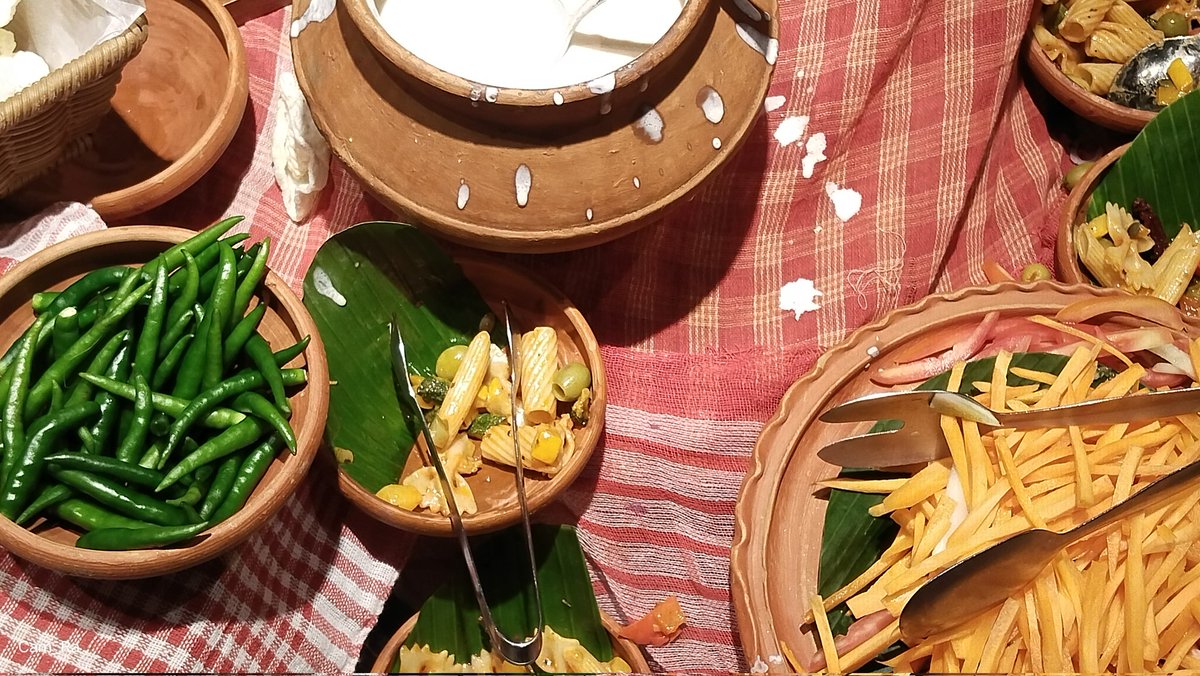 rahoolgoswami's tweet photo. Secret of Tasty food 
From Royal bengal Room
..
#spice #colors #food 
#explore #kolkataphotography https://t.co/wJ1wk7HQOX