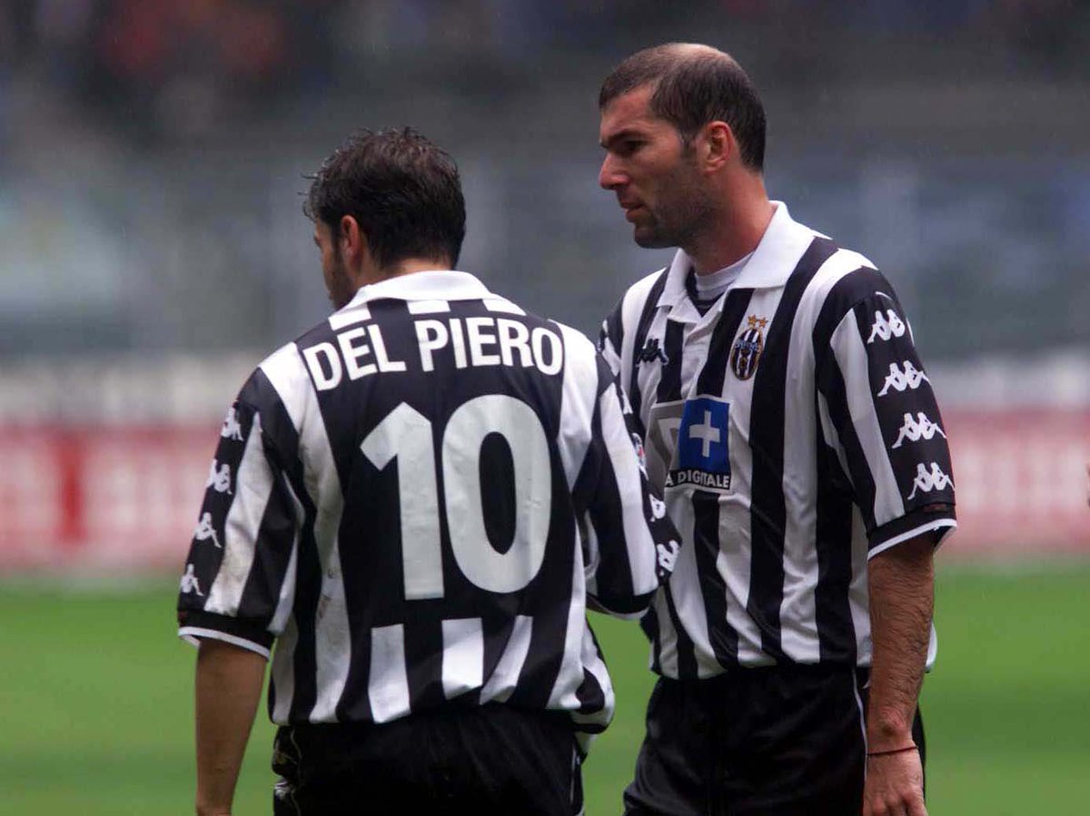 juventusfcen's tweet photo. ZZ 🇫🇷🤍🖤 https://t.co/uYWwvKMaKm