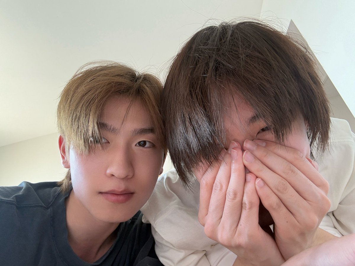 irelftn's tweet photo. วงแตก ไอเหี้ยหวานมาก😭😭😭😭😭😭😭😭😭😭 https://t.co/3yfItlF7YS
