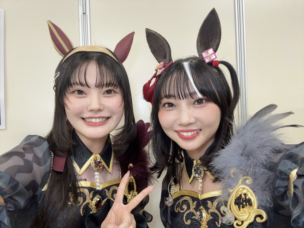 TakahashiMisora's tweet photo. ウマ娘キャストの皆さまと②📸🥕

キタサンブラック役 矢野妃菜喜さん
ドゥラメンテ役 秋奈さん

#ウマ娘 #ウマ娘7th #ウマ娘7th東京D2 https://t.co/HndTfa9nE8