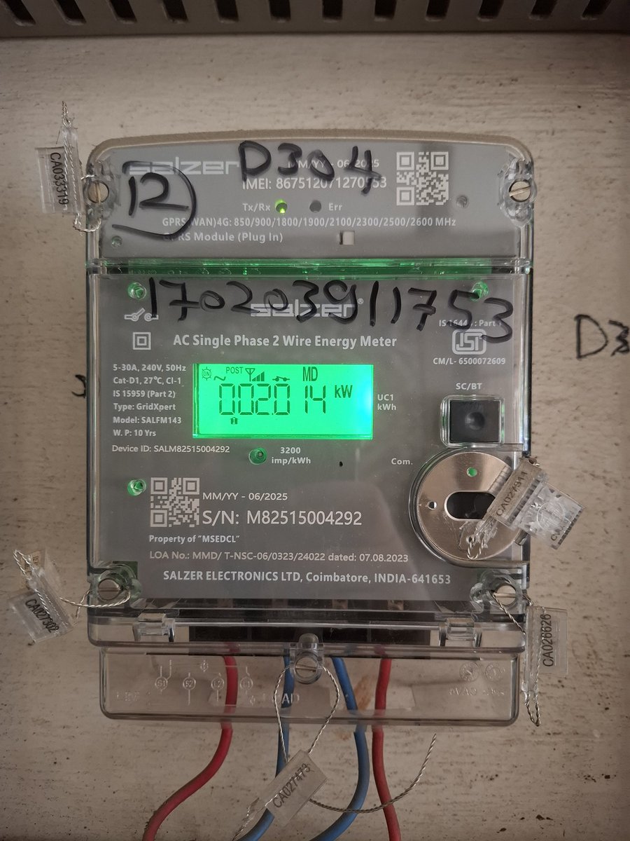 ChilledAnKu's tweet photo. @MSEDCL Complaint no: 0000041412084: Consumer 170203911753, Attached actual current meter reading photo, took, as of today. technician has not been reading meter properly, current reading shows 2014 as against mtr reading of 2081 in bill. Update&amp; regenerate bill. https://t.co/dPBa31wH7j