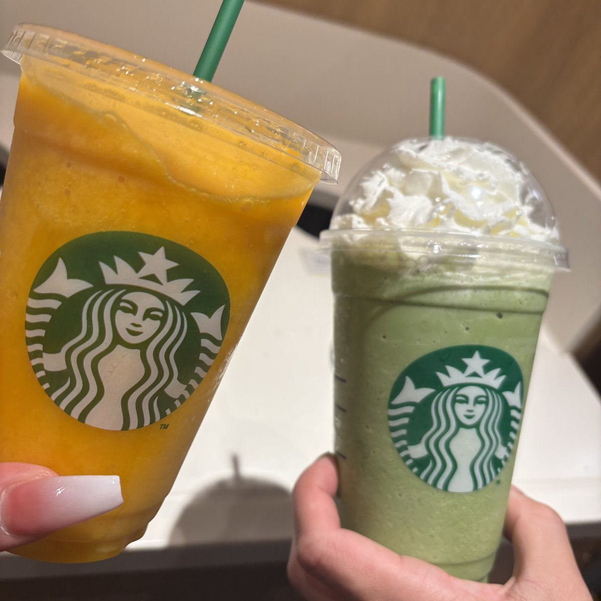 _oOerm_'s tweet photo. せんせーの金で飲むスタバうまჱ̒ ( ᴗ ̫ ᴗ )‼️ https://t.co/TyGPackw6X