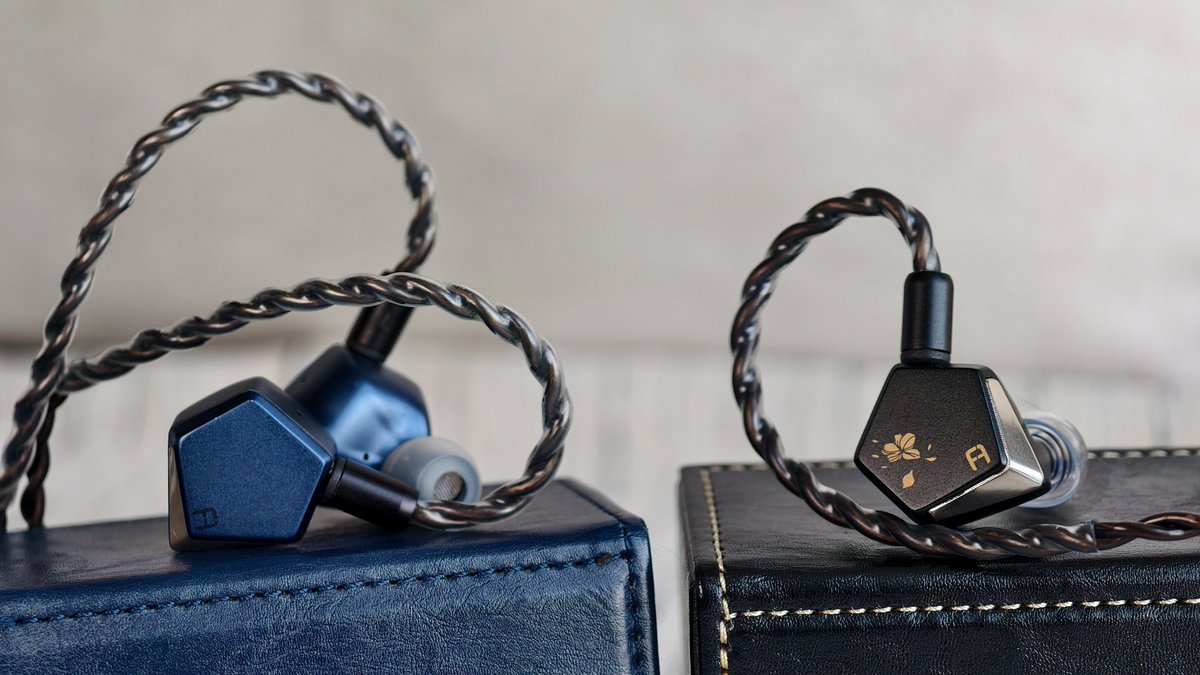 hiby_music's tweet photo. Delivering outstanding performance across the board, weโve created Project Ace JP, a special edition born for the countless J-pop enthusiasts out there.
Beneath its unique finish lies an all-new flavor of sound.
#HIBYMUSIC #PROJECTACE https://t.co/kUXQ3fT9f3