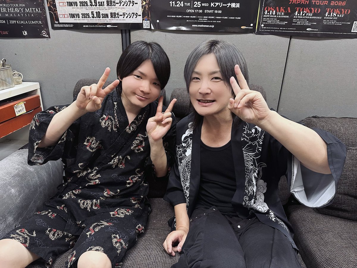 pon0024_bass's tweet photo. 昨日は吉祥寺クレッシェンドにてナデシコドール、ありがとうでした！！

2度目のサポート侍！と言うことで、スピード感あるメタルな曲から、ずっしりとじっくり聴いていただきたい曲まで楽しく弾けました！！
割と時間に余裕もあったのでメンバーの皆とも色々話せて嬉しかった⭐︎

Amiliyahのロシータさん生誕祭ということで、ハッピー且つアツい現場の様子は届いたことでしょう〜！