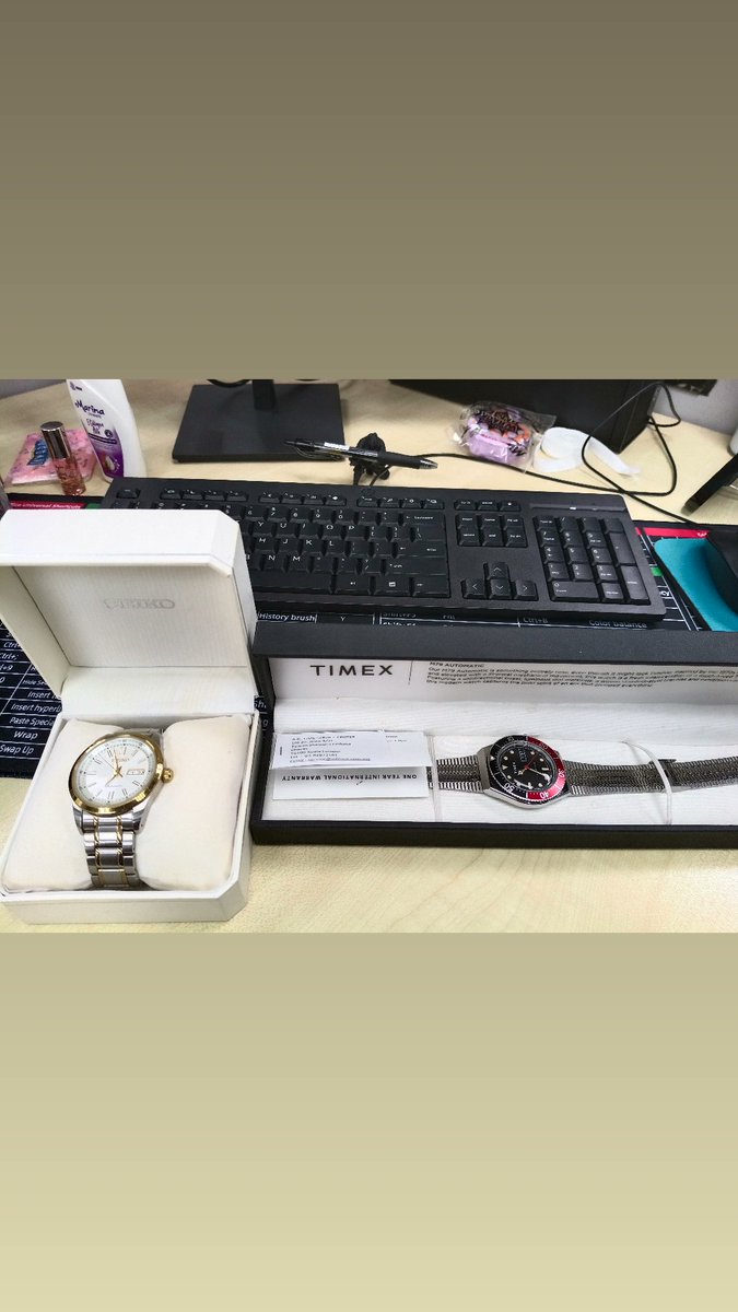 NadiaZaiman's tweet photo. Alhamdulillah jam yang order hari tu dah sampai. https://t.co/afHV9pqGS6