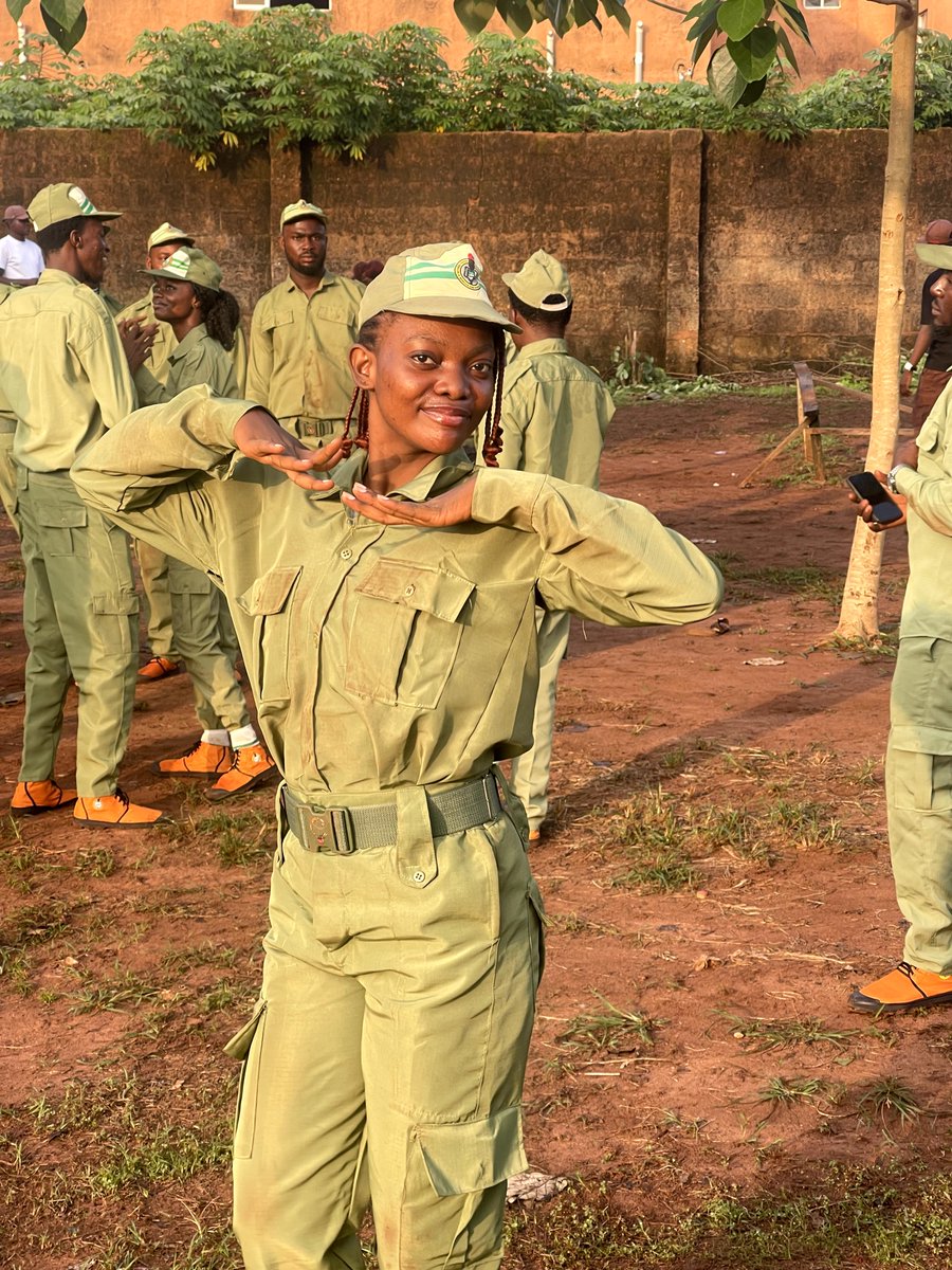Tunesbabe's tweet photo. Government baby♥️

#nysc https://t.co/HwGSP9WfBH