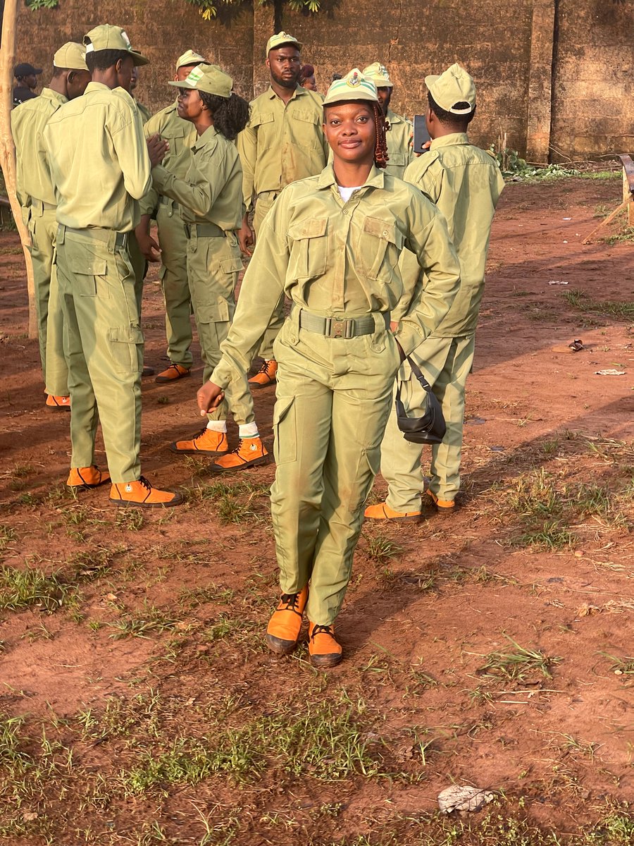 Tunesbabe's tweet photo. Government baby♥️

#nysc https://t.co/HwGSP9WfBH