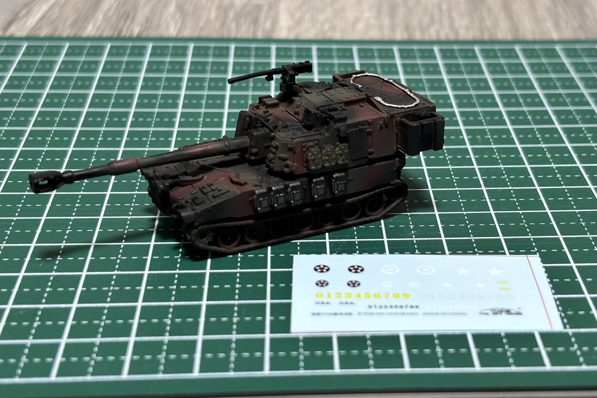 AKunit144's tweet photo. 最近Amazonに出た、1/144 M109A6が届いたので開封 https://t.co/YsyrFL1C0w