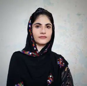 mariajones0j's tweet photo. For the last 17 #FathersDays, @SammiBaluch has marked the day without knowing where her father, Dr. Deen Mohammad Baloch, is—or even whether he is alive.
Dr. Deen Mohammad Baloch, like thousands of others, fell victim to #Pakistan's #EnforcedDisappearances.
@FrontLineHRD @UN 1/ https://t.co/4t5W941ygI
