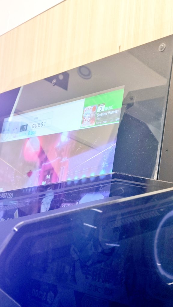 28Futaba2525's tweet photo. 小学低学年 くらいの少年よ...
初めてのオンゲキでその選曲はセンス良すぎるぞ❤️‍🔥 https://t.co/FxwSRb9xR1