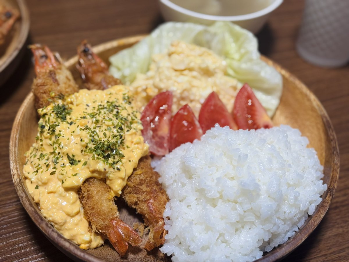 _iamicha_pi's tweet photo. 🍤お腹いっぱいすぎる https://t.co/VRigbxLm5y