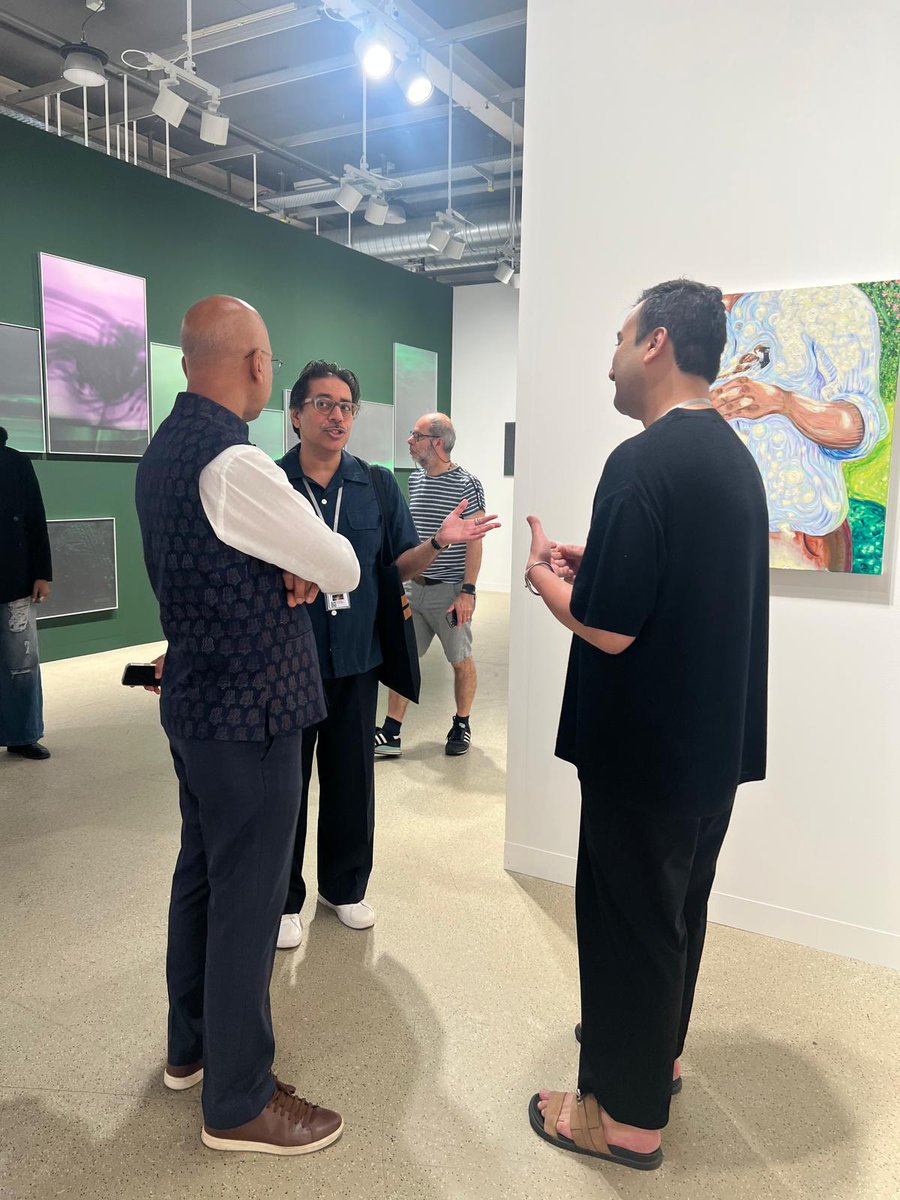 IndiainSwiss's tweet photo. Amb Kumar was hosted at the "@ArtBasel fair, a prominent global platform for international artists. This edition featured over 280 galleries and 4000 artists from across the globe, including 🇮🇳. 
Amb Kumar interacted with 🇮🇳exhibitors and artists at the fair, complementing them for bringing contemporary 🇮🇳arts to this prestigious event.
@MEAIndia
@IndianDiplomacy
@DrSJaishankar
@iccr_hq