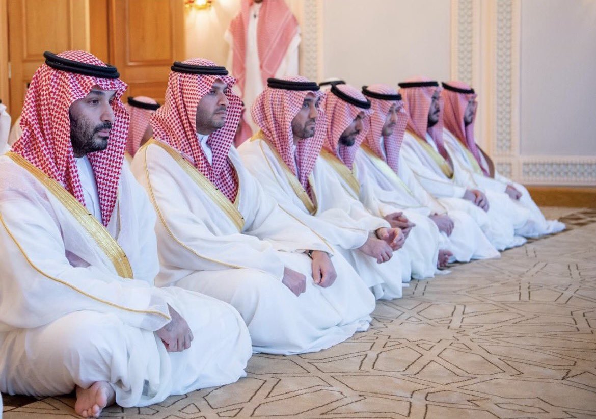 noura5782's tweet photo. اللهم احفظه بعينك التي لاتنام وانصره بنصرك يارب العالمين
🇸🇦 https://t.co/NArA97WPb6