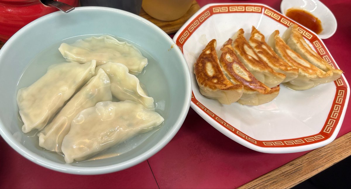 satod08's tweet photo. ランチは宇都宮餃子セット🥟
これで2000円しないは安い‼️ https://t.co/kHZdmgtI63