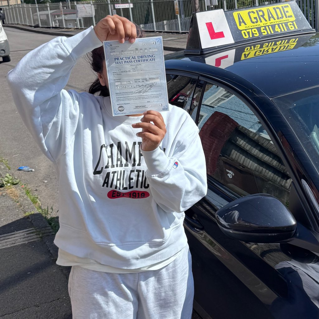 A_Grade_som's tweet photo. Congratulations to Sakshi on passing her driving test at Merthyr Tydfil Test Centre this morning. Well done Sakshi, you’ve made the grade :D  #makingthegrade #A_Grade_som #happylicenceday #drivinglessonsaberbargoed https://t.co/wrHKLqYcSK
