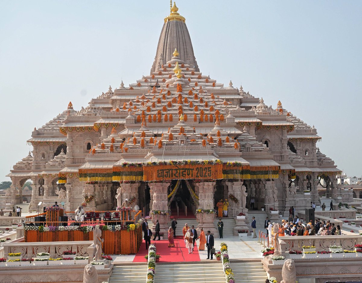 NewsSChaudhary's tweet photo. राम मंदिर की लूट तो झाँकी है!
PM केयर फंड का हिसाब बाक़ी है! https://t.co/CnDLhnVS4h