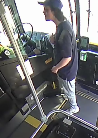MBTATransitPD's tweet photo. ID Sought re: Malicious Destruction of Property. 6/19 5PM Hingham SP punched bus window after refusing to pay his bus fare &amp; fled. Recognize this person of interest? Pls contact our CIU at 617-222-1050 w/any info you have. You can remain anonymous. TY https://t.co/oyUYE6c1I1