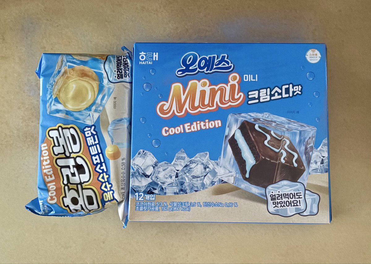Parke3bg's tweet photo. 韓国のコンビニで新商品を発見👀

BTSオレオとクリームソーダ味のお菓子です😊

皆さんならどちらを食べてみたいですか？

#韓国コンビニ
#韓国のお菓子
#韓国の日常 https://t.co/Vvt7Y5HPbB