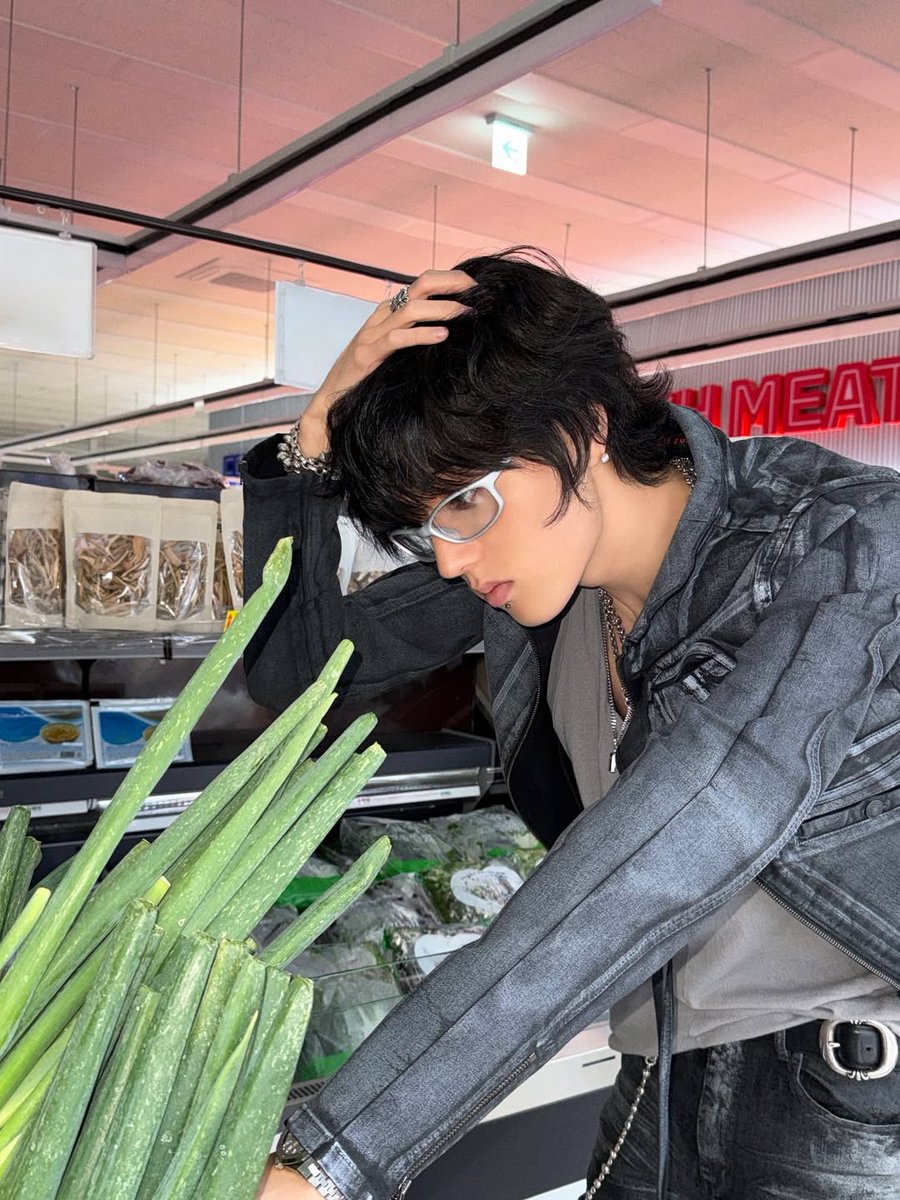 sweetboy0405's tweet photo. 🤯❤️‍🔥 https://t.co/Jb3urdg02Z