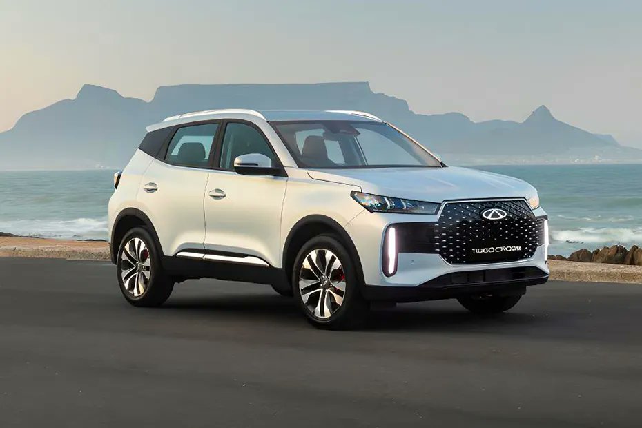 SafeTravel_Mag's tweet photo. Fuel prices are putting pressure on South African motorists, but affordable hybrids are changing the game.  

We look at the Top 5 most affordable hybrid cars in South Africa.  

Read more: https://t.co/T6x6SzBwNF 

#HybridCars #FuelSavings #CarNews #SafeTravelMag https://t.co/5jGPx9xVkf
