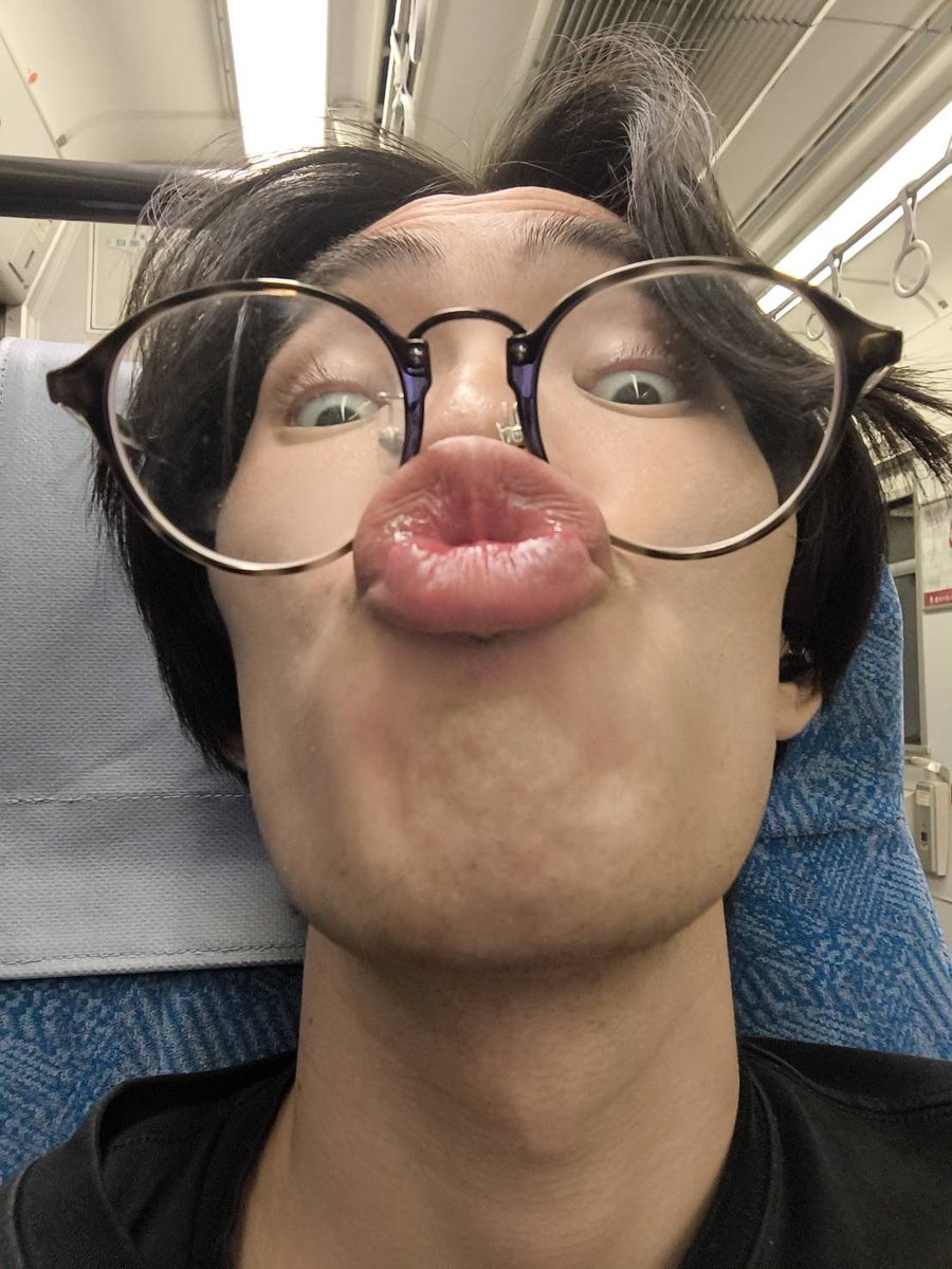 chasercousin's tweet photo. 【メンバー紹介.1】
Lead.伊織

先行き不安なカス。 https://t.co/VWbHQRlyPL