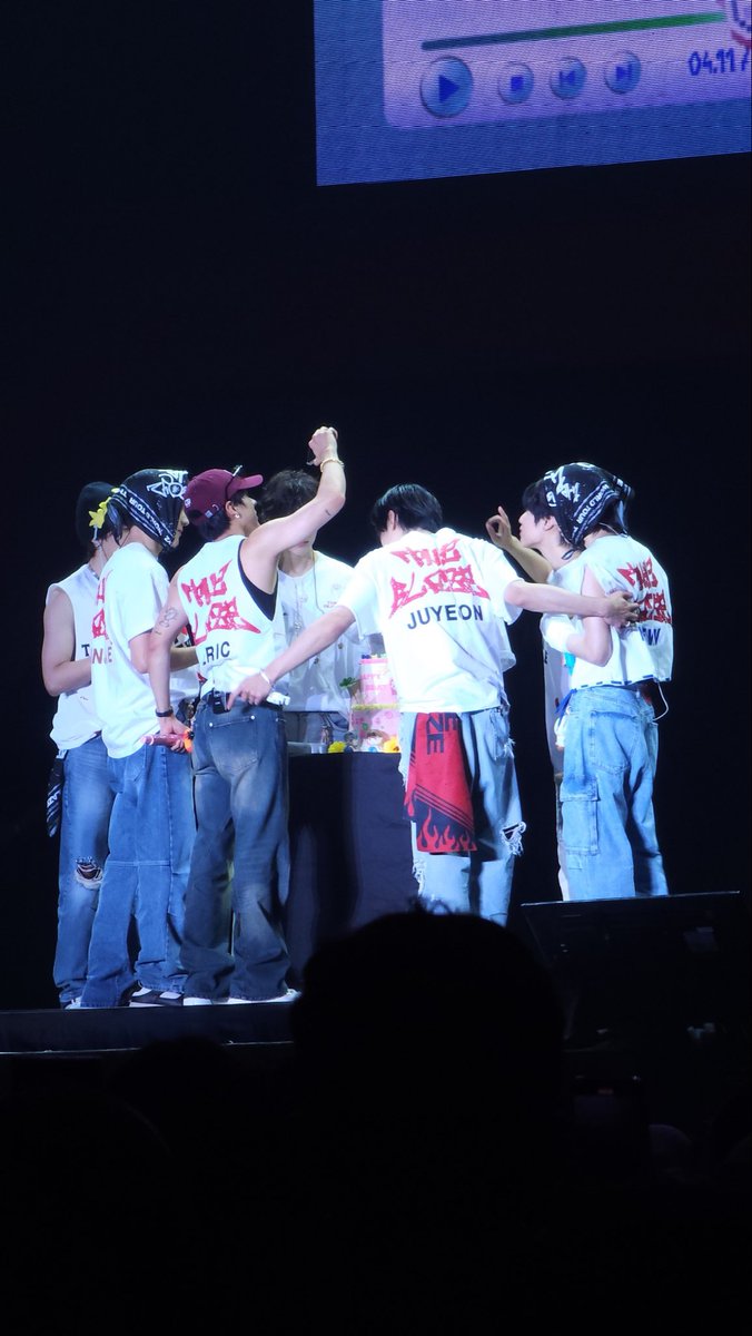 nacoconuuutt's tweet photo. I hope The Boyz know how loved they truly are, not only by the people around them but also by all of us who continue to support them. They have given us so many happy memories, comfort during difficult times, and countless reasons to smile. I hope they never doubt how much they mean to us.

They deserve so much love and happiness, and I hope they are always surrounded by people who genuinely care for them and appreciate them for who they are. No matter what happens, I hope they remember that there are so many fans standing by their side.

I’ll continue to wait for them because I truly believe that brighter days are ahead. I hope they find a place that is filled with love, joy, respect, and endless support.

More than anything, I just hope they’re healthy and happy. The Boyz deserve all the good things in the world, and I hope one day they can see just how loved they are💖

*Kangen 🤧🥲