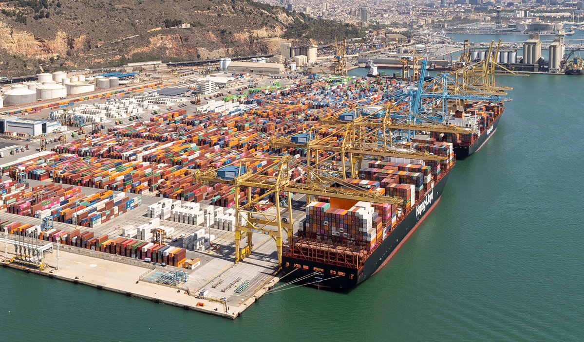 Terminal de contenedores del Puerto de Barcelona