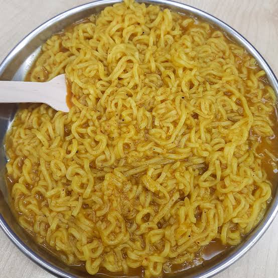 rrfunner's tweet photo. Ab puri Maggie meri hoti hai, fir bhi majaa nhi aata 🥹 https://t.co/IJe3533QcS