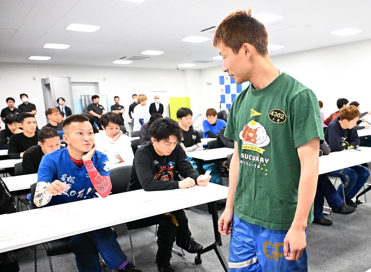 西山貴浩選手✨土屋智則選手✨ 仲良し97期コンビです💕 【明日開幕