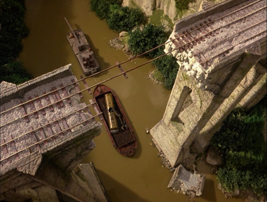 MerrickAnd's tweet photo. I think it's great that the boat operator saw a viaduct crumble before their eyes and decided they couldn't care less and continued to move under it https://t.co/8BIURTlJrv
